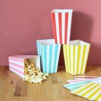 Paper Popcorn Boxes Food packaging boxes for popcorn folding  popcorn packaging boxes with custom design